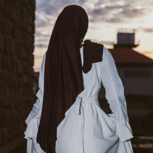 عباية برادا أسود