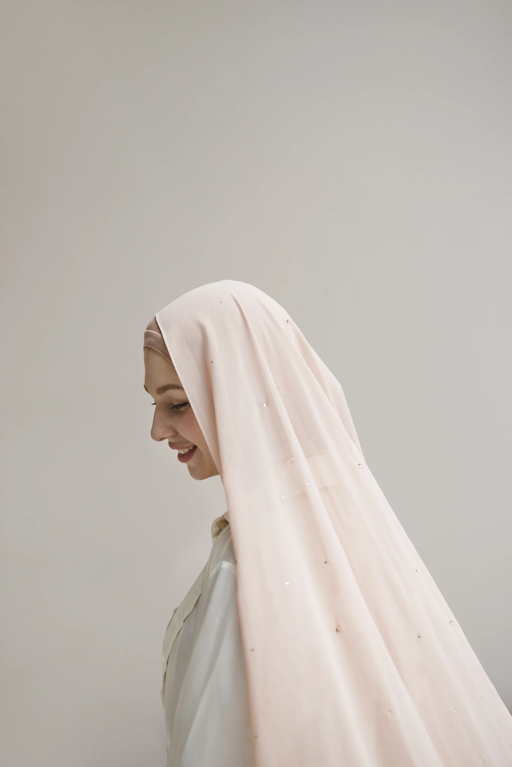 beautiful-woman-wearing-hijab